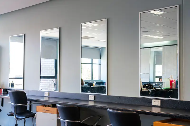Retail commercial painting