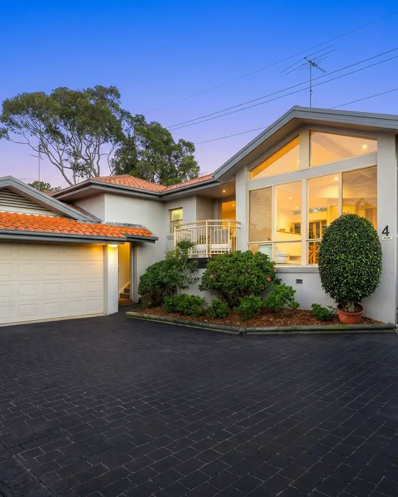 Exterior painting in Miranda